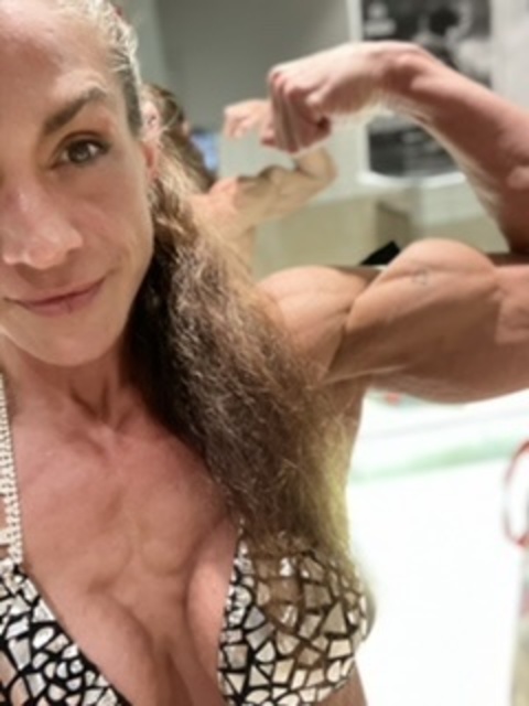 Christy Resendes