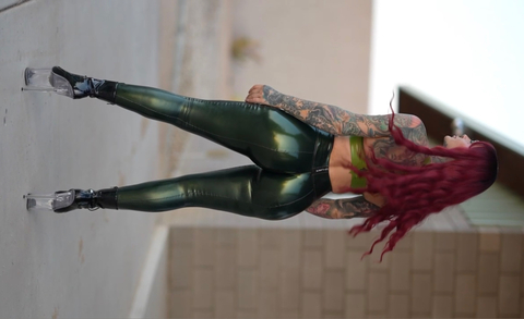 HEIDI LAVON | VIRAL COSPLAYER 