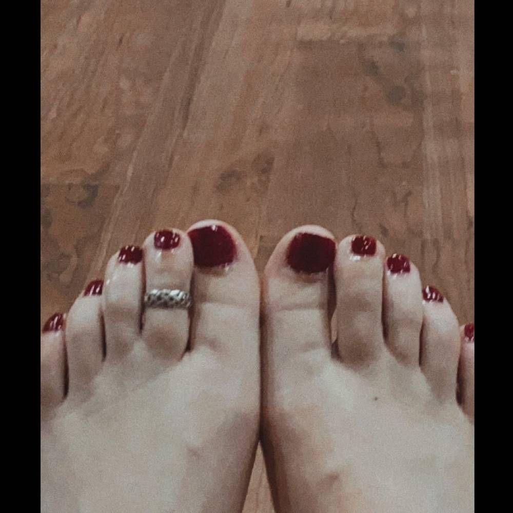 Feet for u