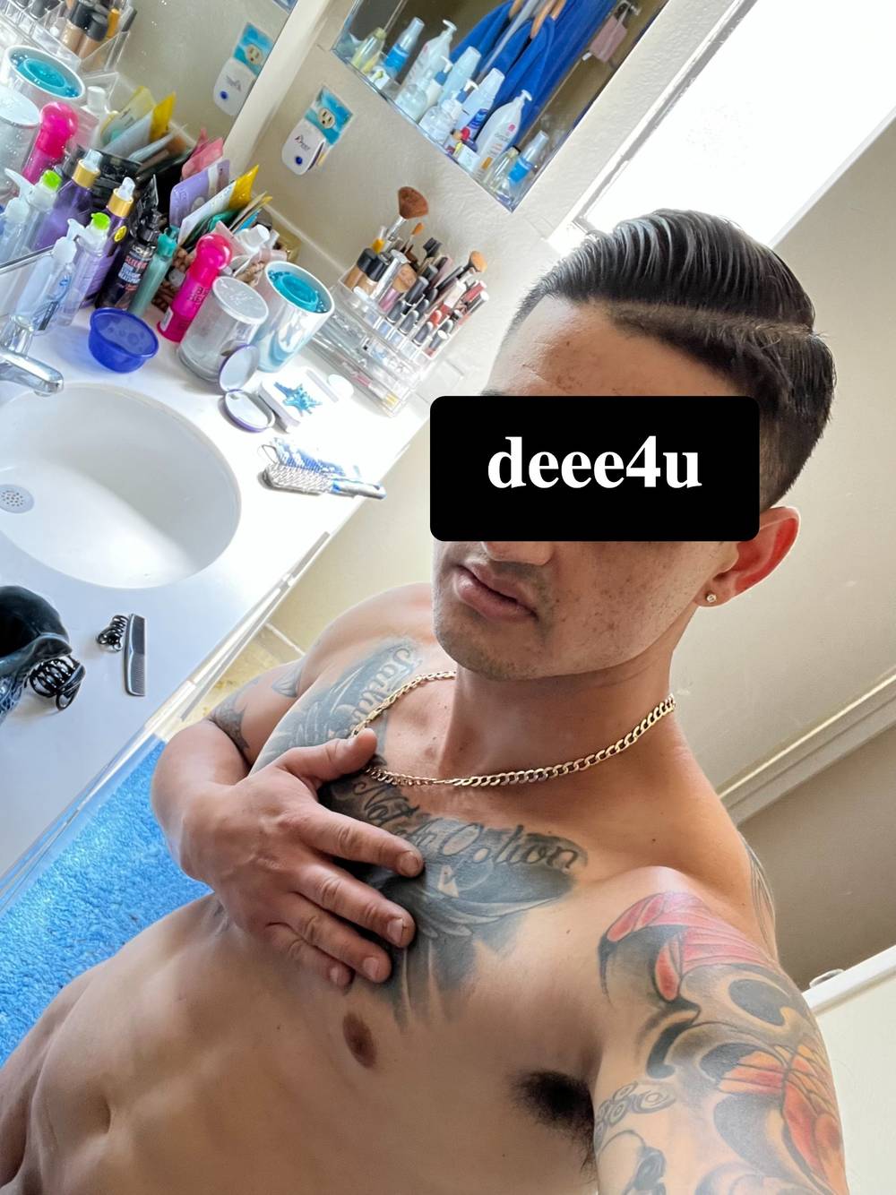 deee 4 u