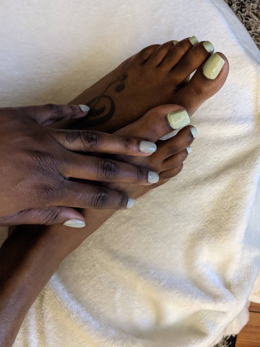 Handz n Feet